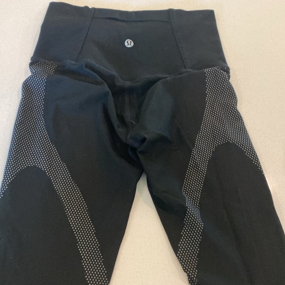 Lululemon pattern - Picture 2 of 2